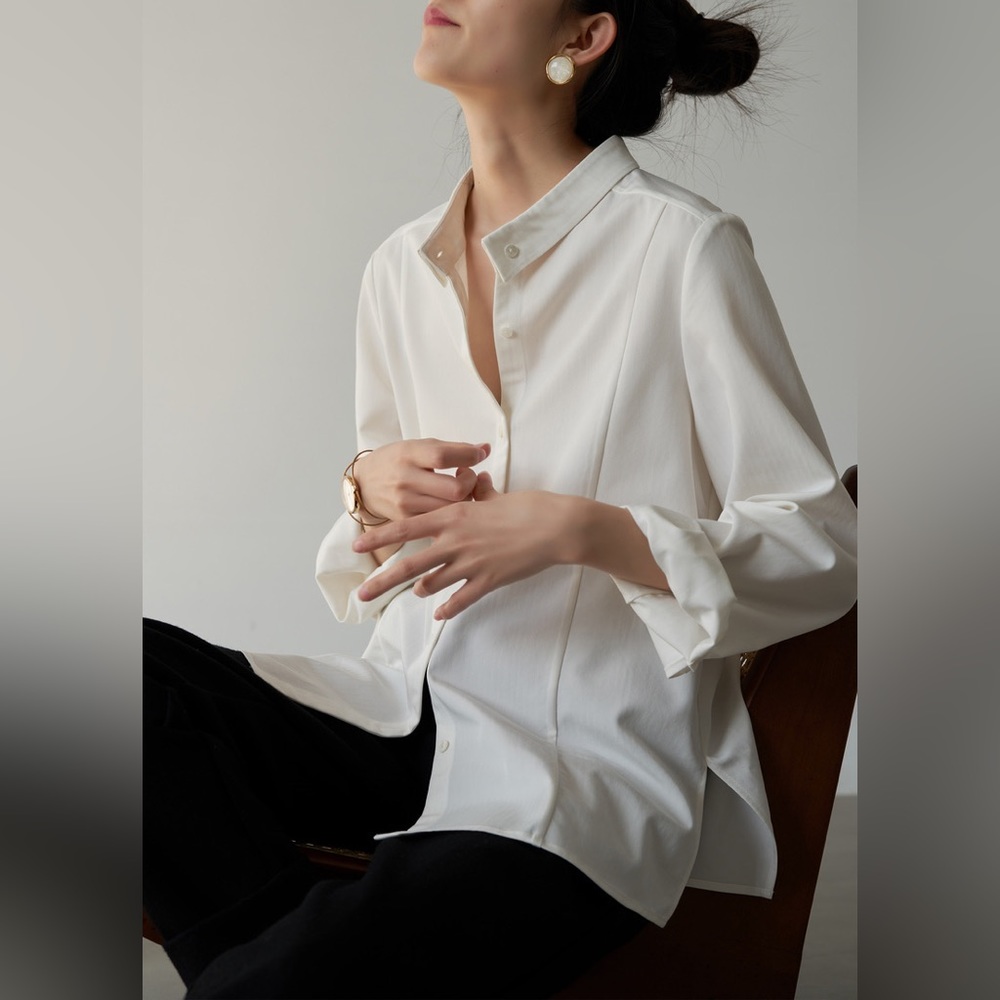 Shallow Streams Studio White Shirt unique collar and seams Size Small